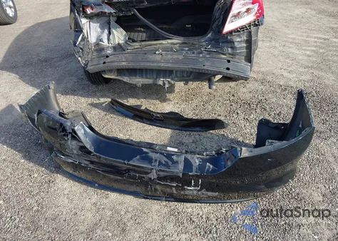 2013 Honda Civic Lx z USA, uszkodzony, nr VIN 2HGFG3B57DH508050